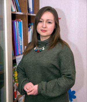 4 фото вихователів, ПІБ та посада кожного_ №2 1-1_16_обработано - Вікторія Луценко